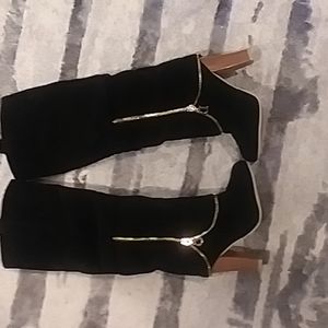 Petite Women's Boot with 3" heel